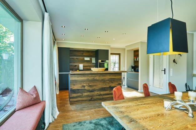ライト・イム・ヴィンクル Haus Almroseヴィラ エクステリア 写真
